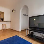 3 bedroom apt near Av. Liberdade