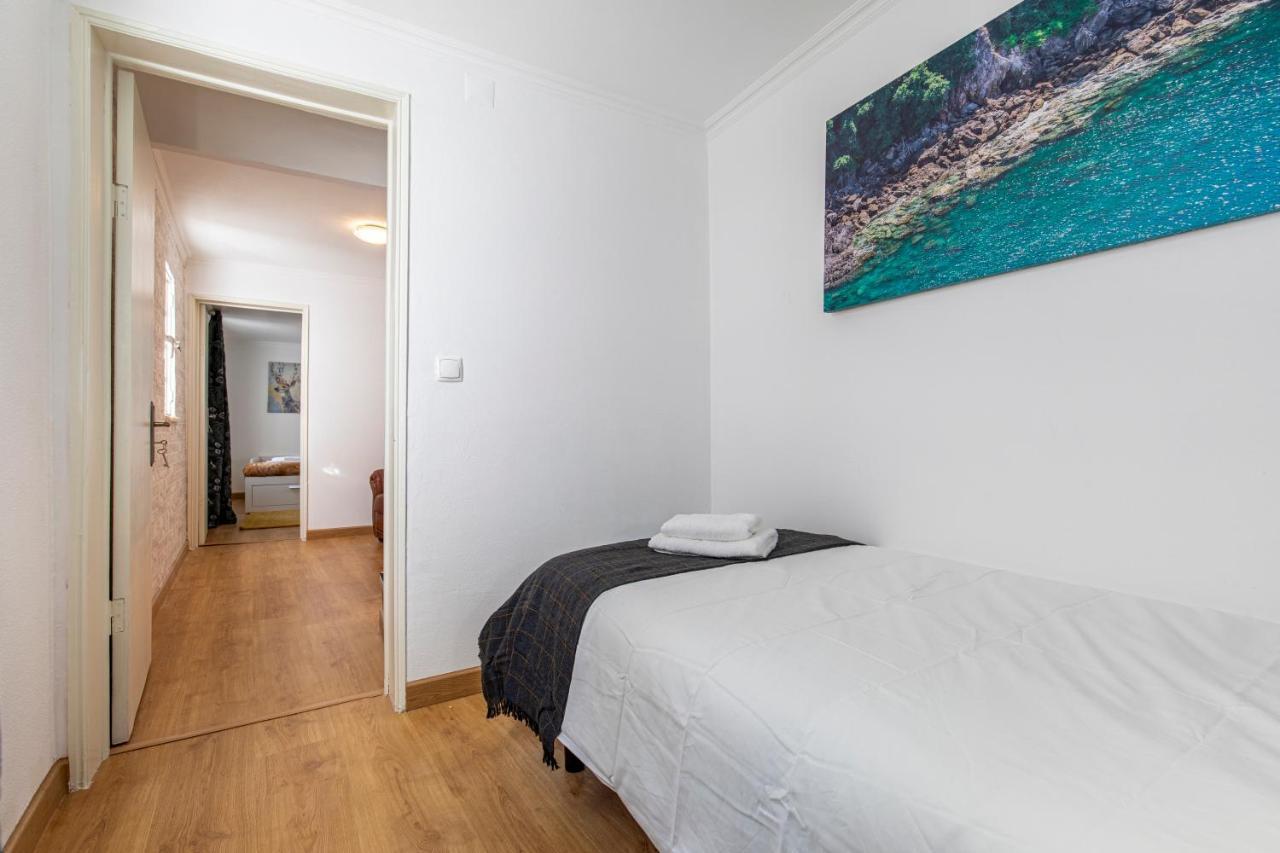 3 Bedroom Near Av. Liberdade * Lisbon